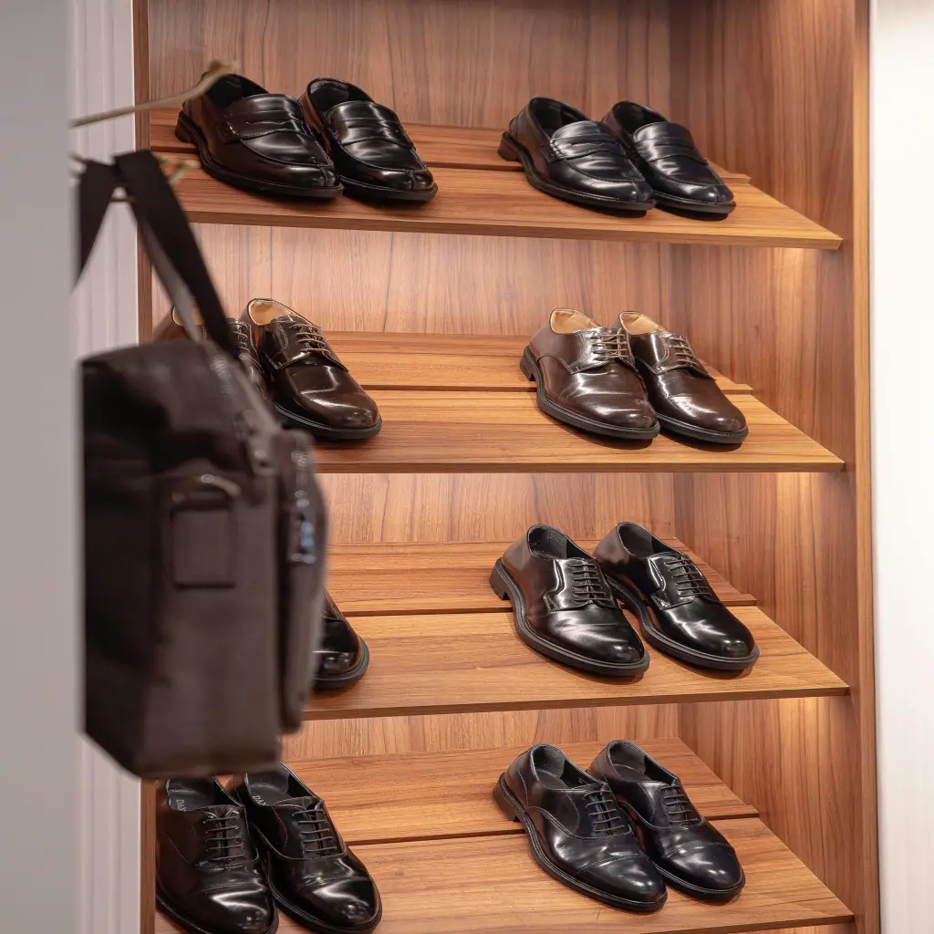 Maatwerkproductie in eigen atelier van Charless Interior